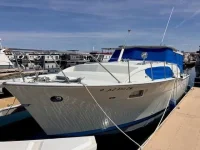 1969-chris-craft-commander-power-9762463-20250417130949652-1_XLARGE.webp