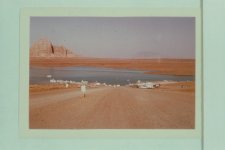64-09-xx - Wahweap landing - Lex Lindsay.jpeg